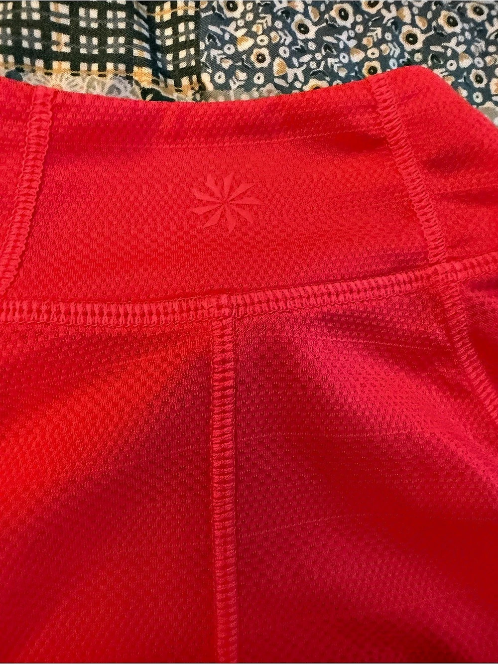 Athleta Momentum Seamless Half Zip Red Size Small - Picture 3 of 4